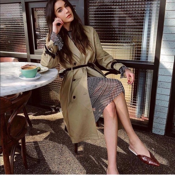 Who What Wear Jackets & Blazers - Whowhatwear trench jacket *read description* Who What Wear Jackets & Blazers - Whowhatwear trench jacket *read description*